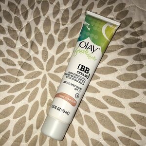 BB Cream In Shade Light to Medium